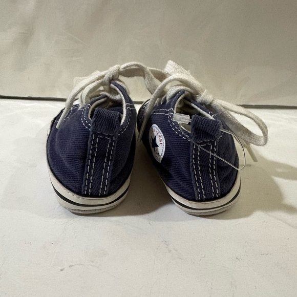 Baby chuck Taylor  Navy and White Sneakers bay size 3 - Picture 4 of 10